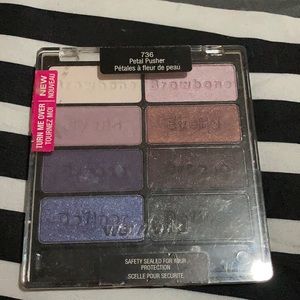 Makeup pallet